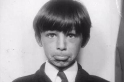 Durante su infancia, Packham encontró en la naturaleza y los animales un refugio frente a quienes lo marginaban en la escuela por su comportamiento