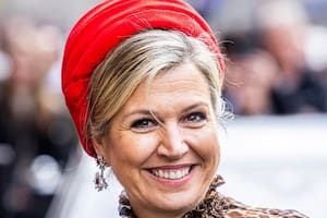 Durante su visita a Bogotá, Máxima Zorreguieta se lució con un conjunto de dos piezas en color verde que causó furos (Foto: Instagram @patrickvkatwijk)