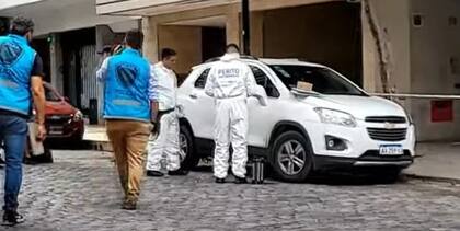 Durante un allanamiento en un edificio ubicado en la calle Castillo al 100, efectivos de la División Investigaciones Comunales 15 de la Policía de la Ciudad encontraron una granada.