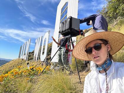 Durante un proceso de filmación, detrás de cámara
