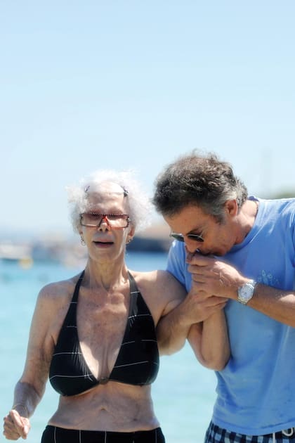Durante unas vacaciones en Ibiza, en agosto de 2013, se mostraron muy  unidos y cariñosos.
 