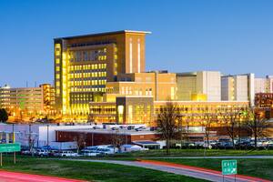 Cuál es la ciudad de Carolina del Norte más segura para migrantes en 2025