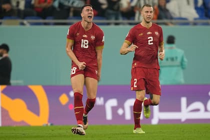 Dusan Vlahovic festejó su gol con un gesto polémico