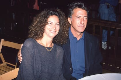 Dustin Hoffman, sobre Lisa Gottsegen: “Hemos estado juntos durante muchos años y la parte aterradora es que parece que nos conocimos hace solamente una semana”