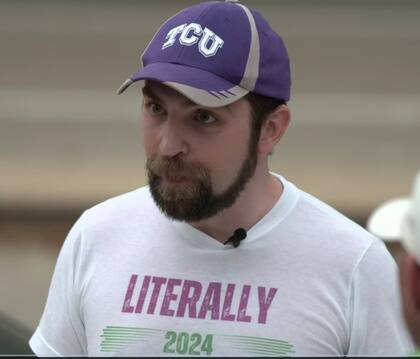 Dustin Ebey se puso como primer nombre Literally, como segundo Anybody, y como apellido Else