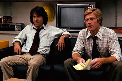 Dustin Hoffman y Robert Redford en una escena de Todos los hombres del presidente