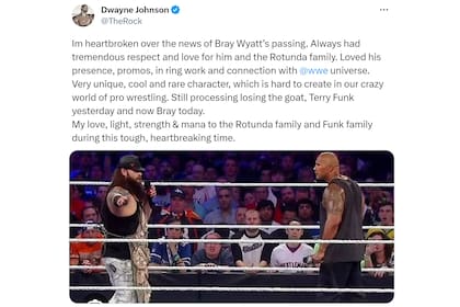 Dwayne Johnson compartió un recuerdo con Bray Wyatt para expresar sus condolencias