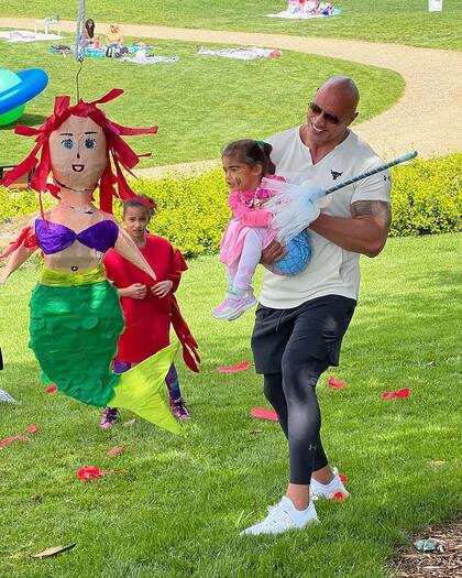 Dwayne Johnson en el cumpleaños de su hija Tiana, el pasado abril