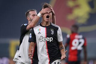 Dybala no para de hacer goles en medio del debate sobre el número 9 de Juventus