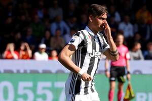 Con un hat trick de Dybala y dos polémicos penales, Juventus ganó 4-2