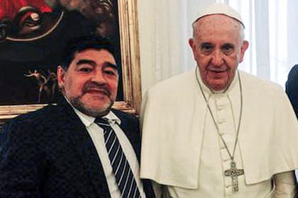 El 23 de abril de 2015, cuando el Papa recibió a Diego Maradona en el Vaticano