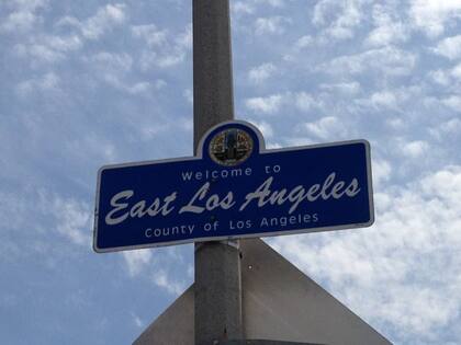 East Los Ángeles tiene 117 mil habitantes, la mayoría son latinos y buscan ser reconocidos como un distrito especial