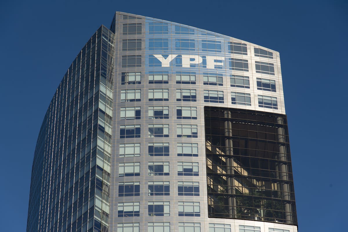 Caso YPF: el 65% cree que hay que negociar con los demandantes