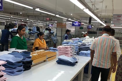 Un taller textil en Bangladesh
