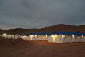 La empresa que construyó la casa de Gran Hermano hoy levanta ciudades enteras a más de 4000 metros de altura