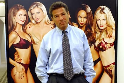 Ed Razek, el jefe de marketing que durante años estuvo a cargo de los desfiles y fue el blanco de acusaciones de conducta indebida en Victoria's Secret