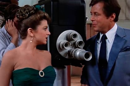 Edd Byrnesjunto a Dinah Manoff en Grease