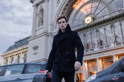 Eddie Redmayne en El chacal