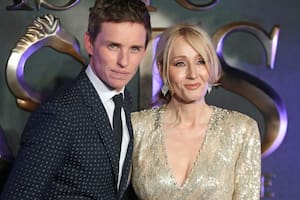 Transfobia: Eddie Redmayne le respondió a J.K. Rowling