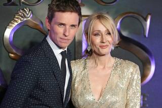 Transfobia: Eddie Redmayne le respondió a J.K. Rowling