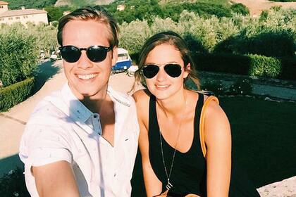 Eddy se encontraba realizando esnórquel en los Cayos de Florida cuando fue atacado por un tiburón toro, y ella no dudo en arrojarse al mar para salvarlo