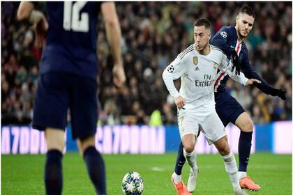 Eden Hazard,de 29 años, juega en Real Madrid y está valorizado en 129 millones de dólares.