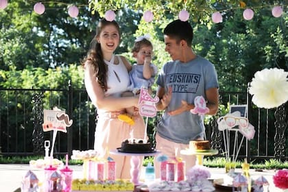 Edes y Raylane son padres de Cecilia. Foto Facebook Raylane Vanzella