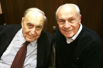 Con su hermano Juan Carlos tuvo una relación entrañable y de suma complicidad