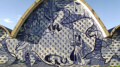 Edificación en el complejo de Pampulha obra del arquitecto brasileño Óscar Niemeyer, en Belo Horizonte (Brasil)