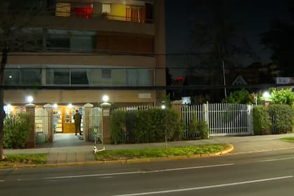 Edificio donde murieron tres menores y su madre en Las Condes, Chile