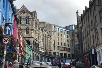 Edimburgo en el Reino Unido se posiciona nmero 23.