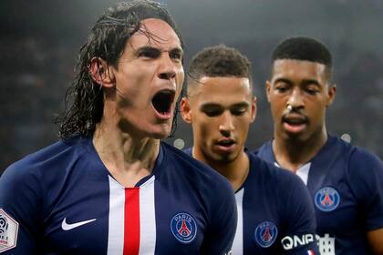 Edinson cavani jugó 308 partidos en PSG y marcó 203 goles