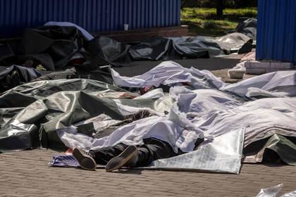 EDITORS NOTE: El ataque a la estación de tren en Kramatorsk dejó decenas de muertos. (Photo by FADEL SENNA / AFP)