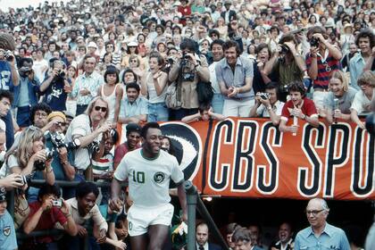 Edson Arantes do Nascimento (Pelé) en sus años como jugador del New York Cosmos.