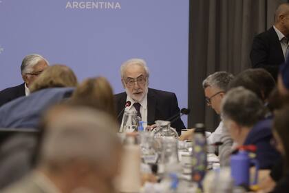 Eduardo Barcesat.