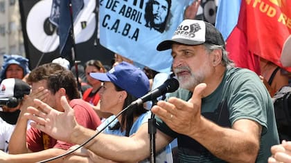 Eduardo Belliboni, del Polo Obrero, en una protesta´por la situación social