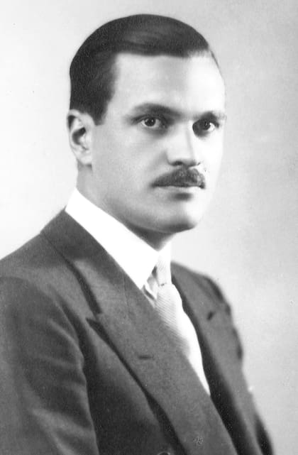 Eduardo Braun Menéndez.
La hipertensión, la angiotensina
y mucho más (1903-1959)