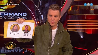 Eduardo Carrera quedó eliminado de Gran Hermano Generación Dorada tras perder el mano a mano con Cinzia (Captura: Telefe)