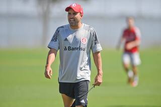 Coudet vuelve a Inter, rival de River en la Libertadores, y se enfrentará con el futbolista al que no quería cruzar más