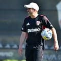 El frenético primer día de Coudet como DT de River: llegó, lo presentaron y tuvo su primera práctica