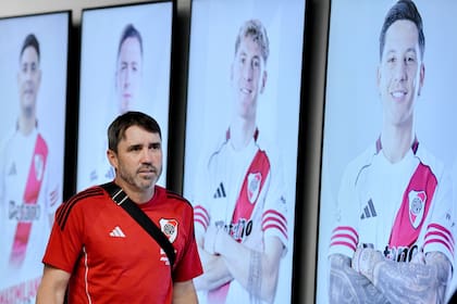 Eduardo Coudet, con dificultades para adminiestrar las características heredadas de Gallardo en el plantel de River