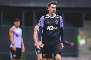 Domínguez asumió en Atlético Mineiro: habló de River y la misión de terminar con la “maldición” de los DT argentinos