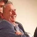 Eduardo Duhalde reapareció para un homenaje, pero pasó un mal momento