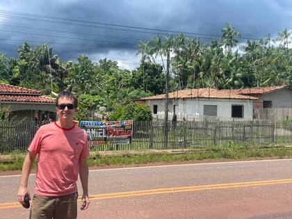 Eduardo en su nueva aventura en Abaetetuba, una ciudad que se encuentra a 100 km de Belem do Pará, capital del estado de Pará, en la Amazonia brasileña.