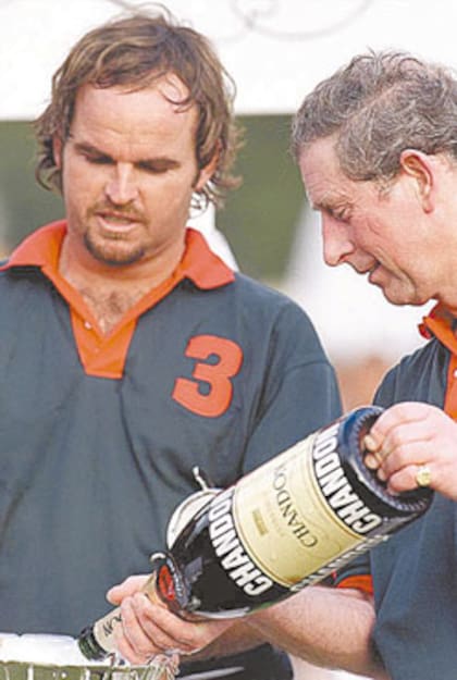 Eduardo Heguy, en 1999, en la exhibición en honor al entonces príncipe Carlos en Hurlingham. "De las celebridades, es el mejor polista que vi".