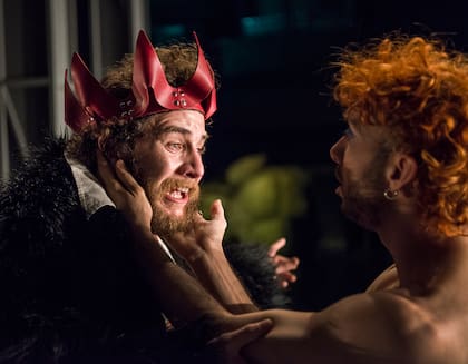 Eduardo II en la visión de la tríada Tantanian-Puppo-Gamerro