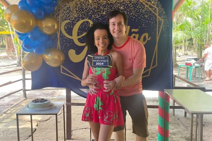 Eduardo, junto a su pareja, emprendió un nuevo camino.