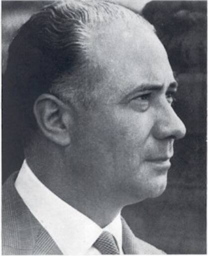 Eduardo Mallea fue un destacado narrador y ensayista; por varios años dirigió el suplemento literario de LA NACION