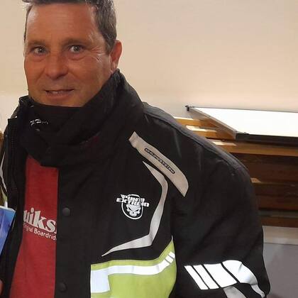 Eduardo Navascués, hoy. Es un apasionado por el motociclismo y vive en Mar del Plata.