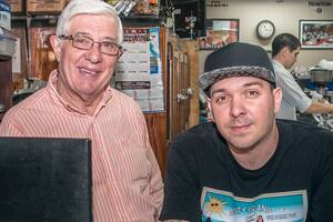 Eduardo y su hijo Fernando.